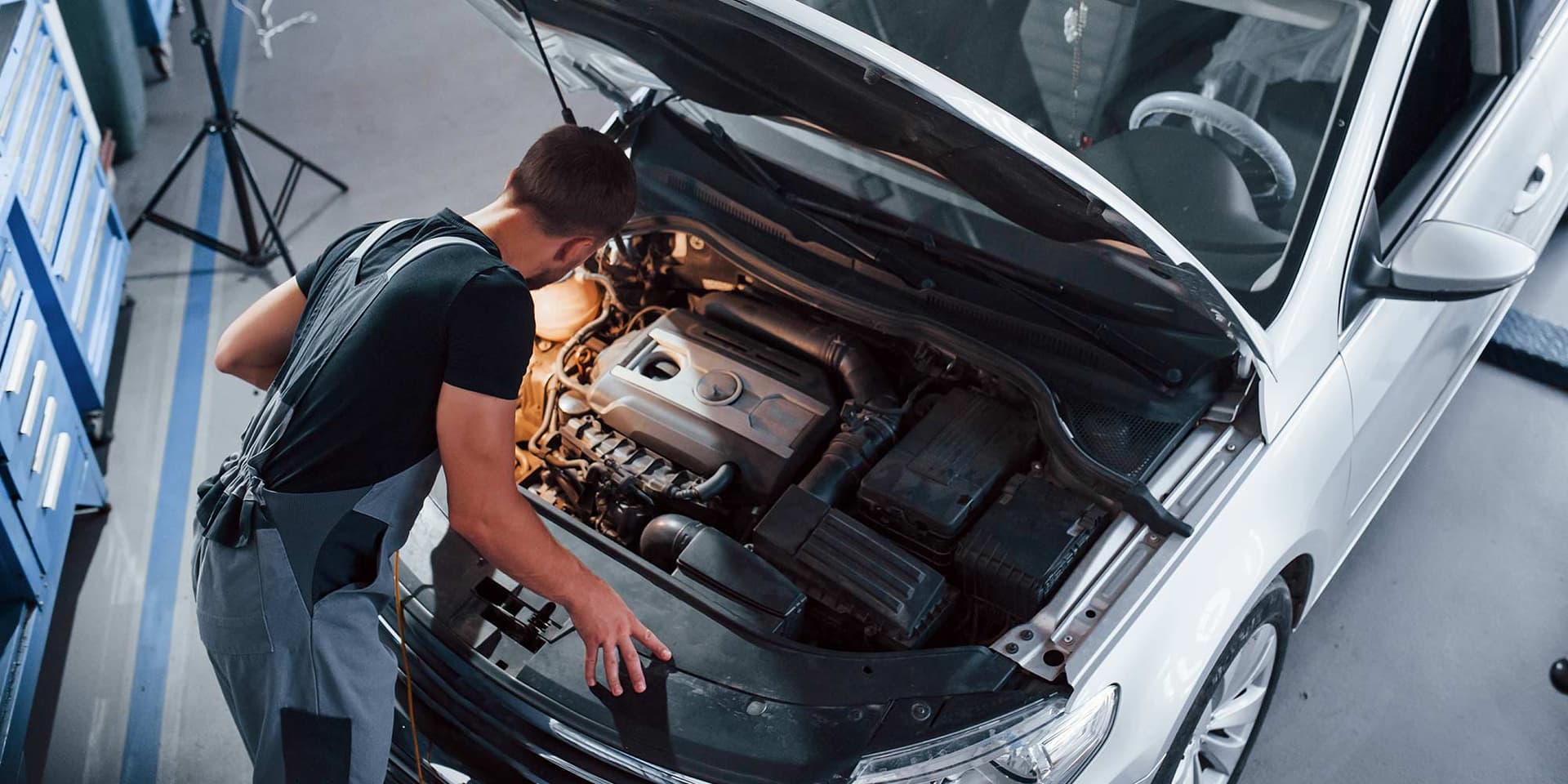 Autohaus mit Werkstatt in Stuttgart