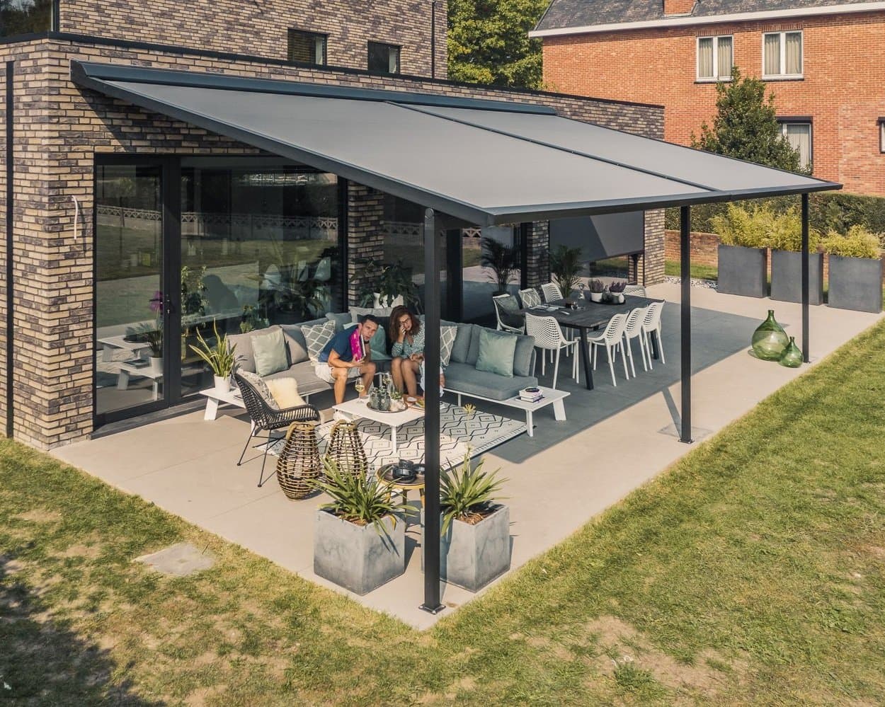 Pergola Markise: Ihre Terrasse in eine Wohlfühloase verwandeln