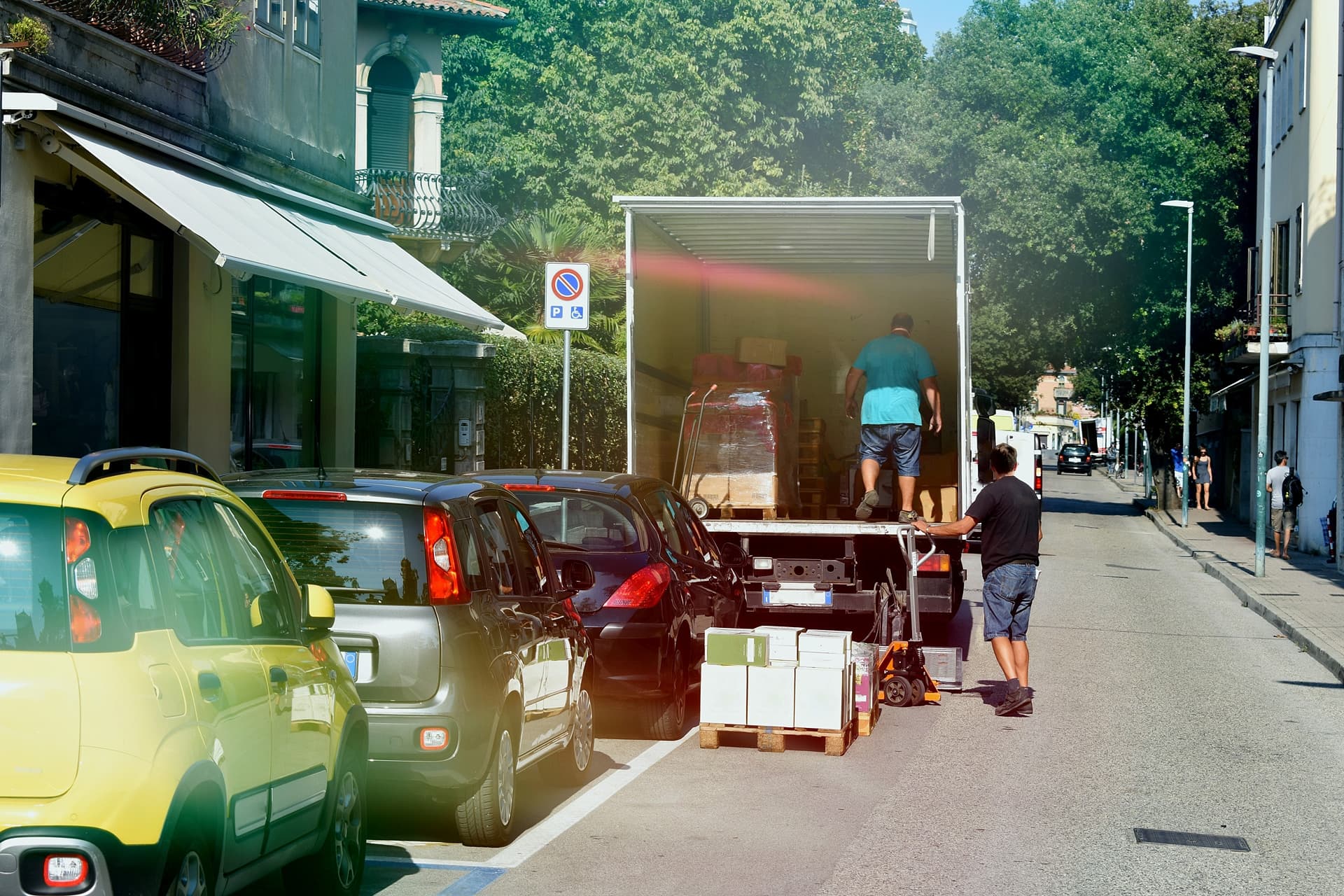 Ununterbrochene Umzüge: Ihr Halteverbot-Parkplatz