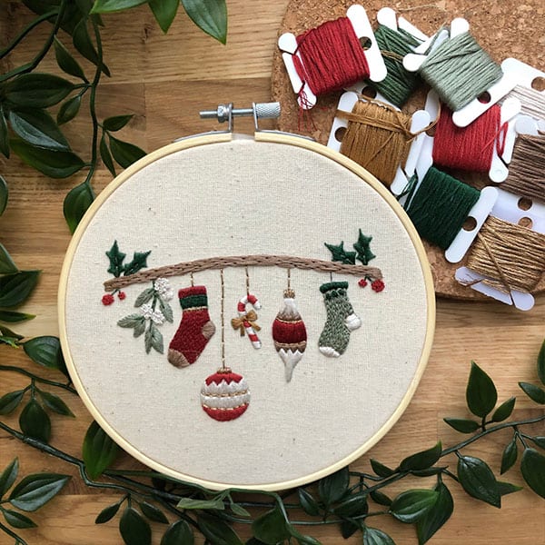 Paws & Stitches: Dogs Machine Embroidery Designs for Every Pooch